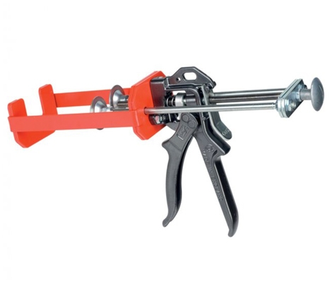 РУЧНИЙ ПІСТОЛЕТ